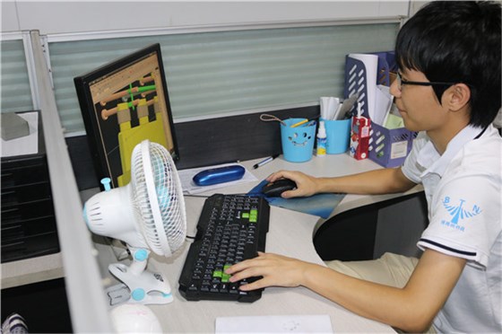 深圳塑胶模具厂——博腾纳12道质检工序，品质有保证