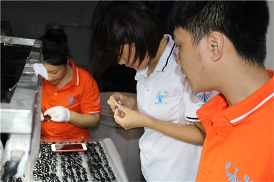 深圳塑胶模具厂：博腾纳13年专注为客户打造高品质