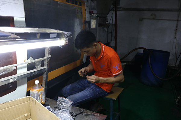 注塑模具制造厂——博腾纳匠心打造模具