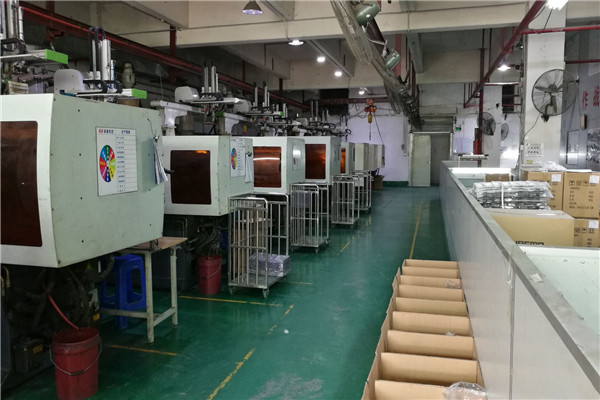 深圳塑胶模具厂——博腾纳13年专注为客户打造高品质模具