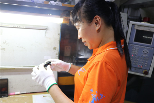 深圳塑胶模具厂——博腾纳13年匠心打造高品质模具产品