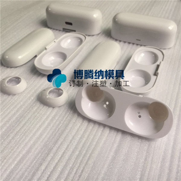 博腾纳蓝牙耳机外壳定制商——13年坚持以质取胜，打造高品质外壳模具