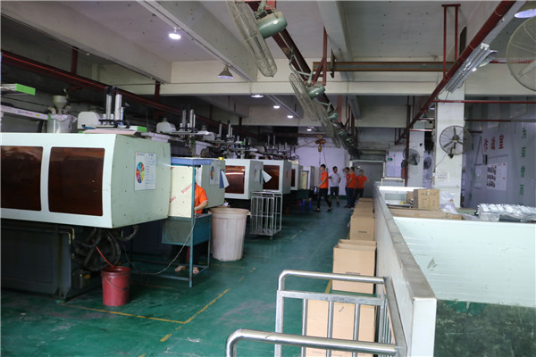 深圳模具注塑厂——博腾纳13年制模经验更对味您的订制需求