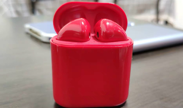深圳塑胶模具厂：博腾纳13年专注为客户打造高品质耳机模具
